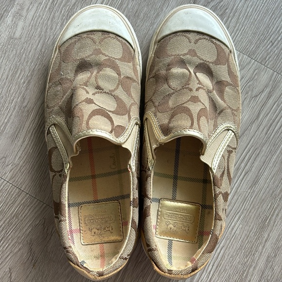 Coach Slip Ons - Picture 5 of 7